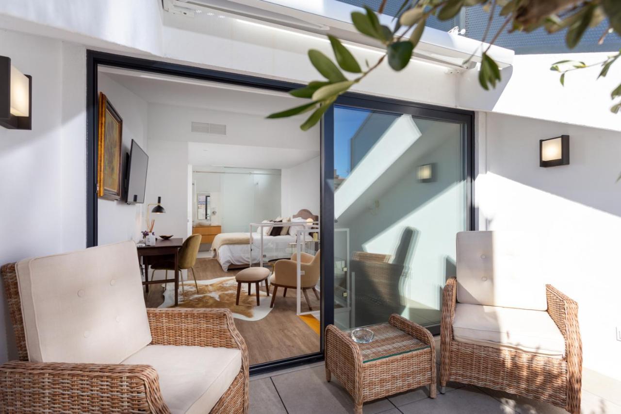 Appartement Stupendo-three Rooms-suite With Terrace -center -air Conditioning-free Park